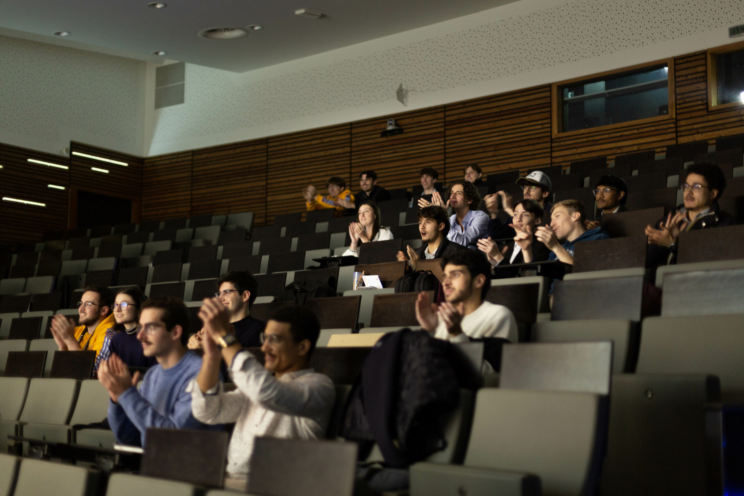 photo pitch post final 25